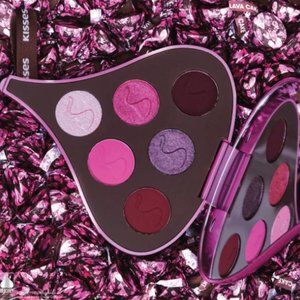 Hershey's Kisses X Glamlite Lava Cake Palette